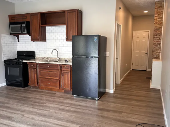 2710 Taylor Blvd #1, Louisville, KY 40208