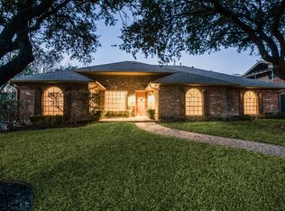 210 Fall Creek Dr, Richardson, TX 75080