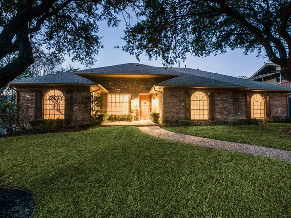 210 Fall Creek Dr, Richardson, TX 75080