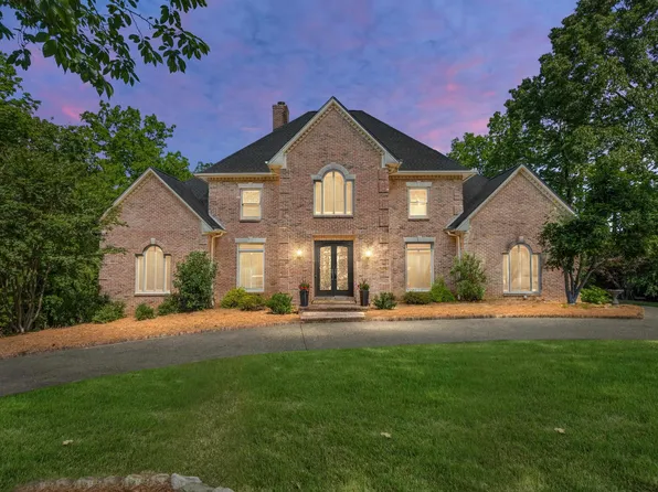 3168 Bradford Pl, Birmingham, AL 35242