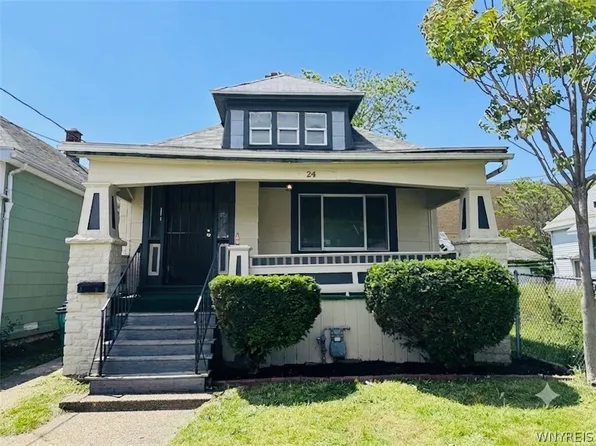24 Amsterdam Ave, Buffalo, NY 14215