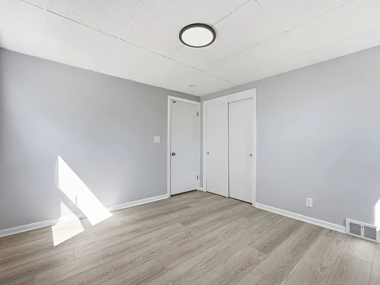 1257 Brighton Rd — Photo 20