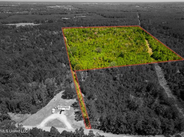 Hartzog Magee Rd, Prentiss, MS 39474