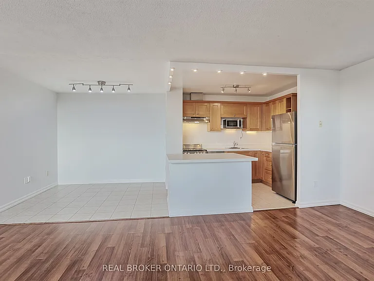 3065 Queen Frederica Dr #707 — Photo 13