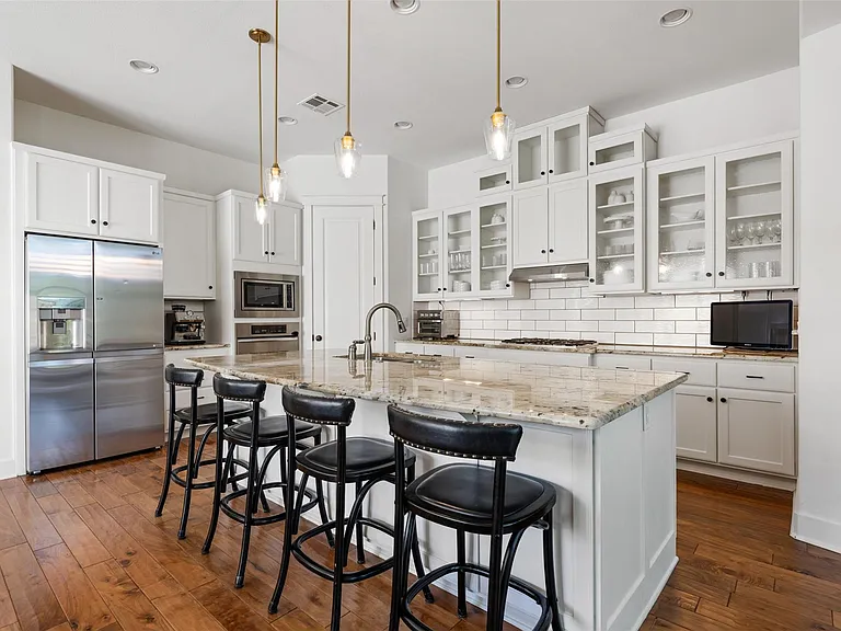 64 Tiburon Dr — Photo 18