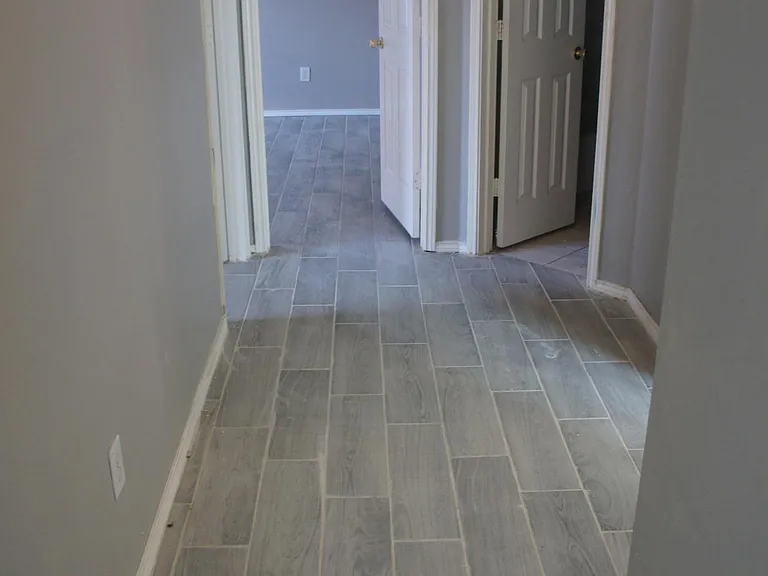 1839 Hillwood Dr — Photo 27