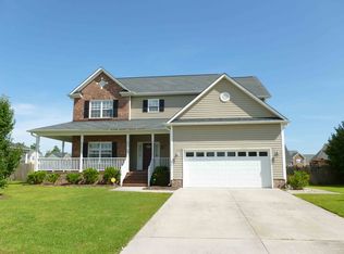 118 Runnymeade Dr, Jacksonville, NC 28540