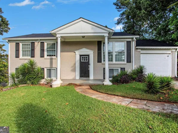 2853 Port Royal Ln, Decatur, GA 30034