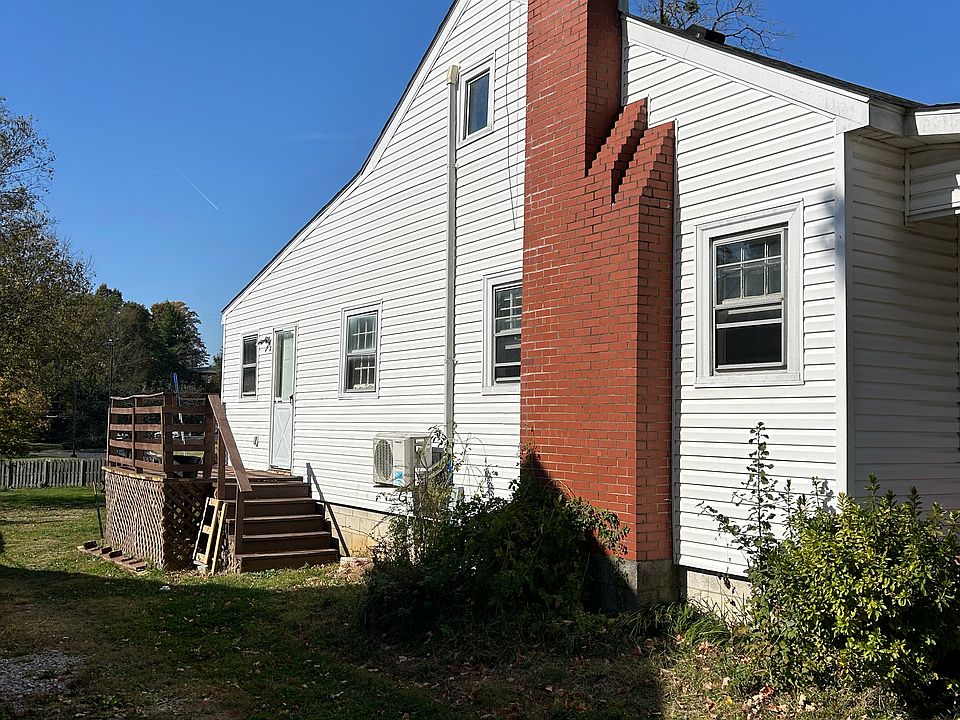 1st image of 127 Highview Dr