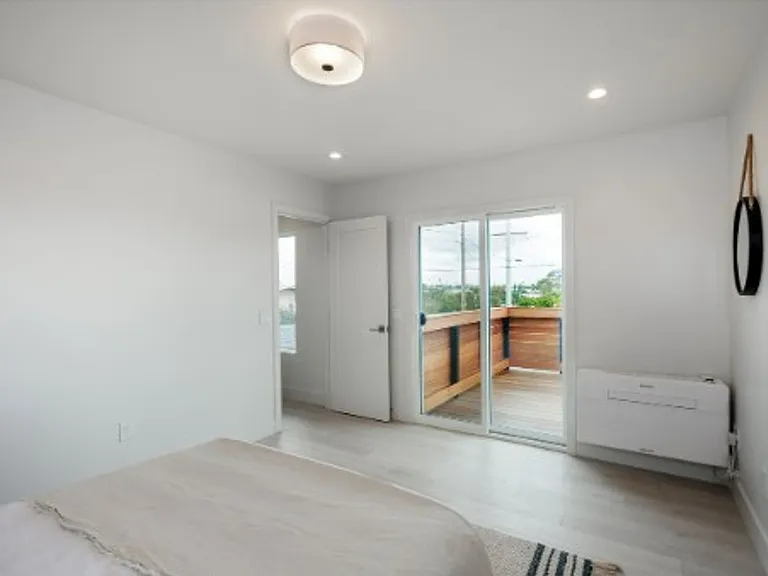 2965 Vancouver Ave — Photo 18