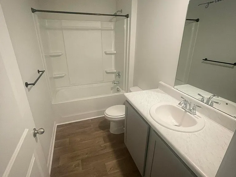 413 High Ridge Ct — Photo 26