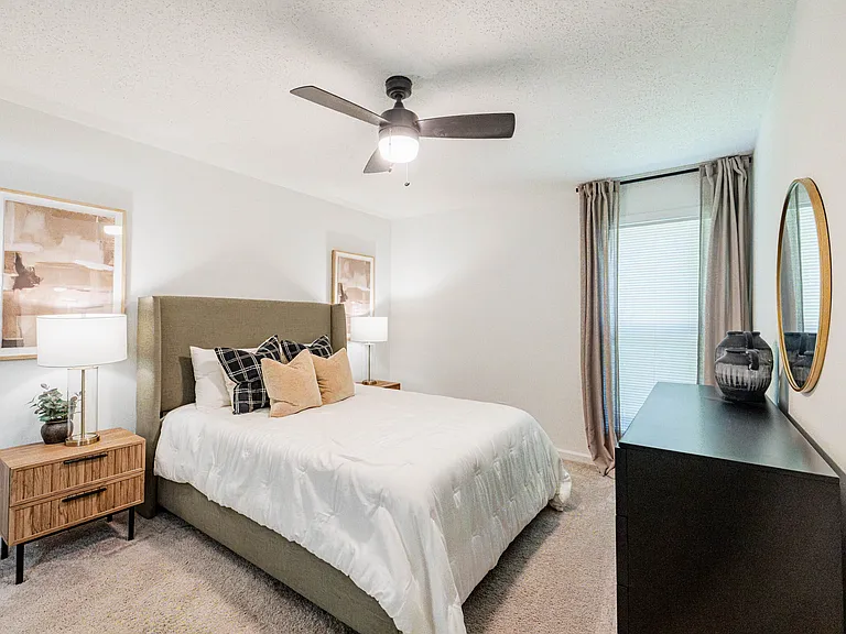Enclave at North Point — Photo 7