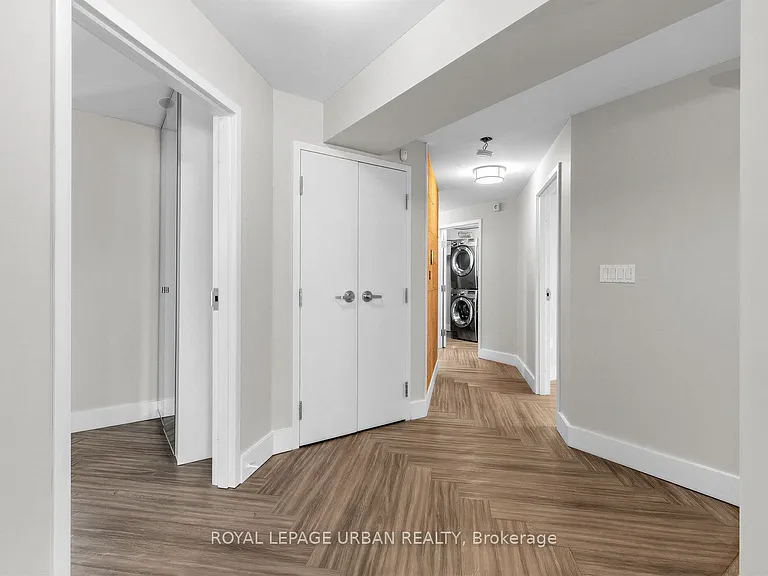 901 Pape Ave — Photo 9