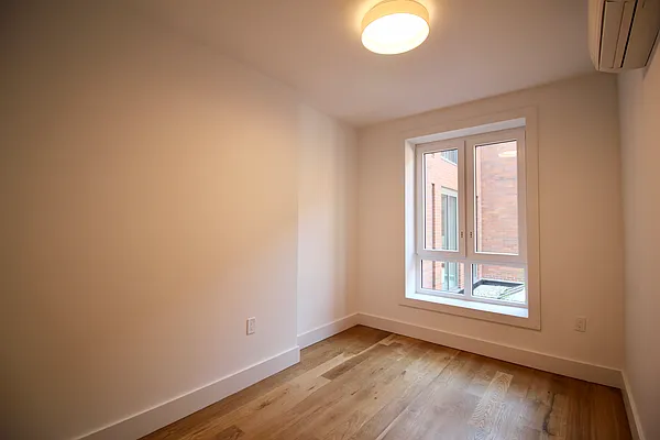 Rented by Hagstrom Management Inc | media 32