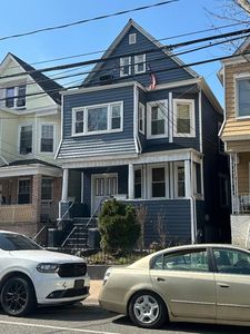 49 Bidwell Ave, Jersey City, NJ, 07305
