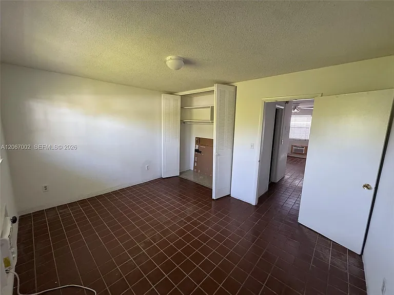 524 Washington Ave #311 — Photo 14