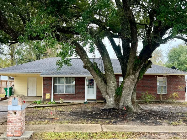 7208 La Rochelle Dr, Biloxi, MS 39532