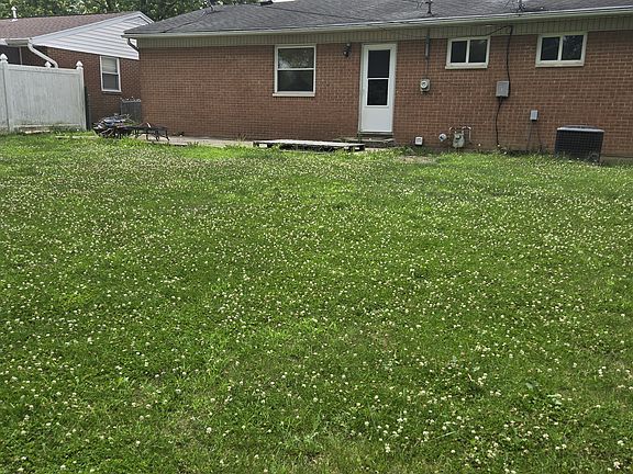 2nd image of 66 Larrel Ln