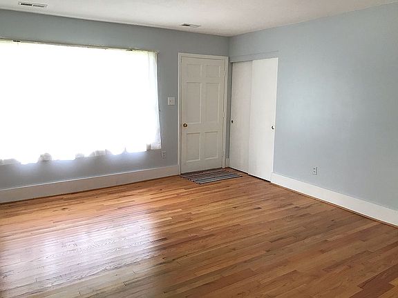 Dining room or living room