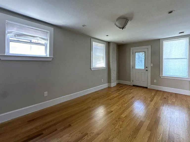 38 Frankfort St #3 — Photo 17