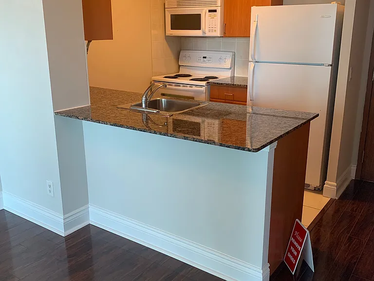 35 Bales Ave #2209 — Photo 6