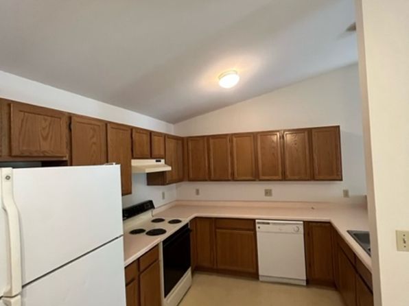 1910 N Washington St APT 7