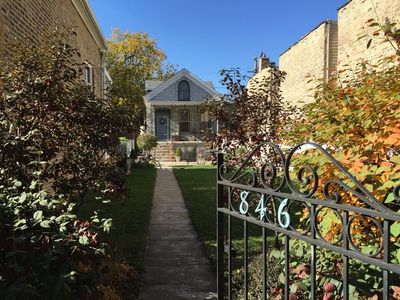 846 N Washtenaw Ave, Chicago, IL, 60622