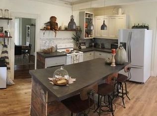 526 Beulah St, Whitman, MA 02382