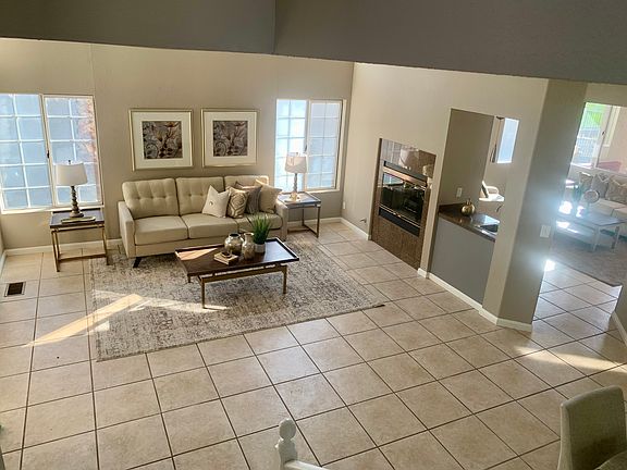 3rd image of 1748 Cherry Hills Dr