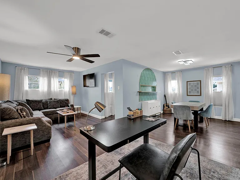 4710 Market St — Photo 12