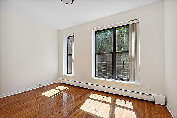 2nd image of 114 W 136th St APT 2