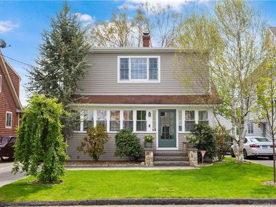 16 Alden Ave, Norwalk, CT, 06855