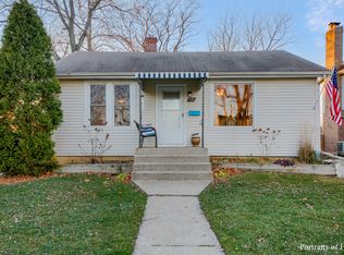 130 S Hudson St, Westmont, IL