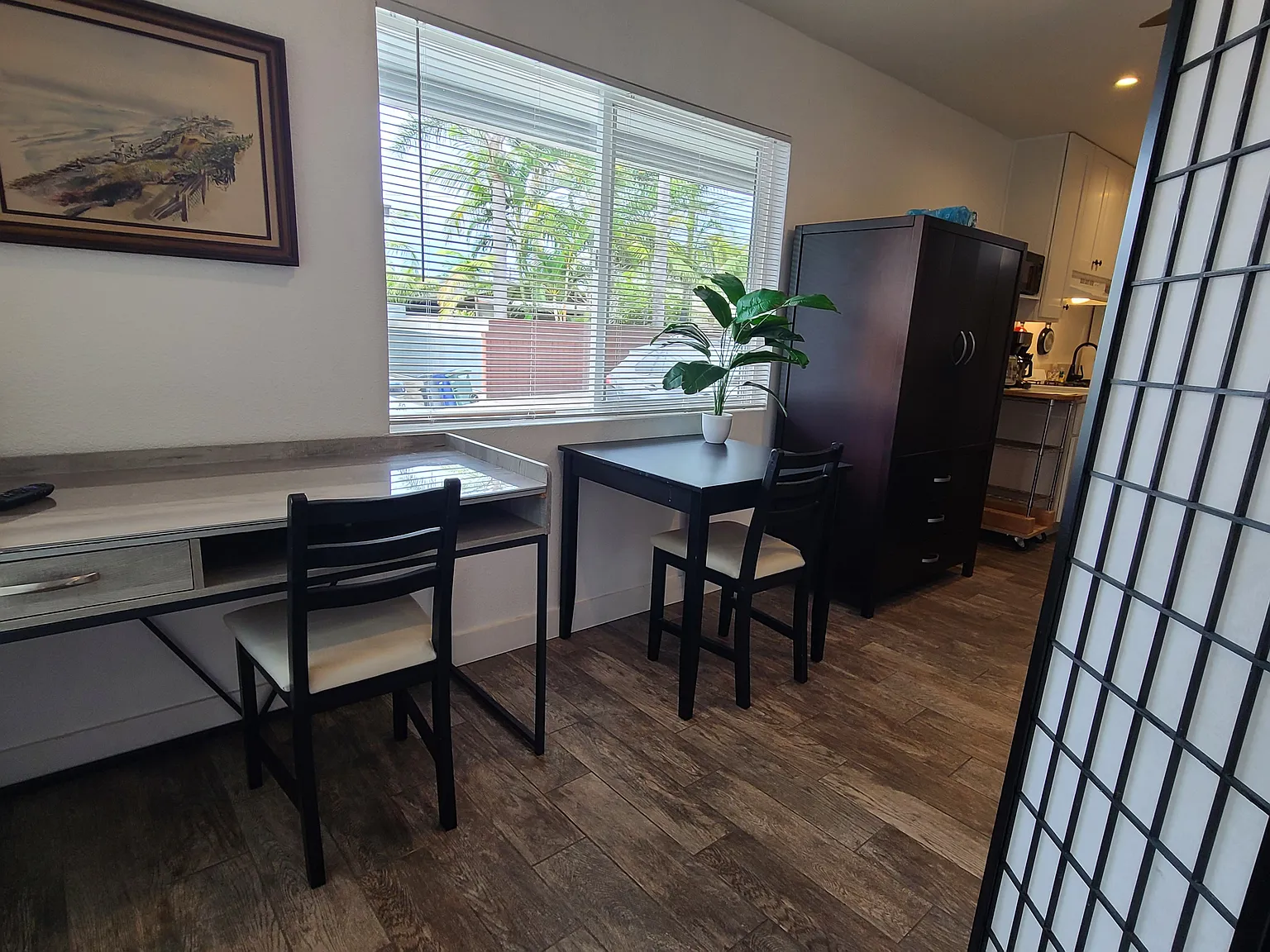 Studio, 525 sqft, $2,215 — Photo 2