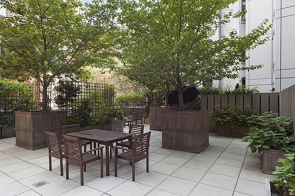 Sold by Nest Seekers International | media 16