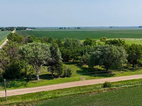 34038 190th St, Worthington, MN 56187