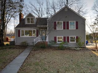 56 Bell Dr, Westfield, NJ 07090
