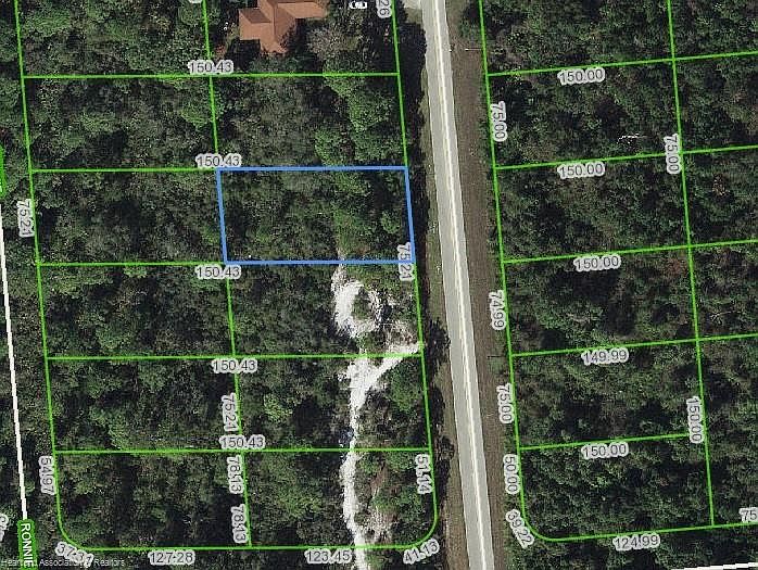 2nd image of 724 Highlands Lake Dr