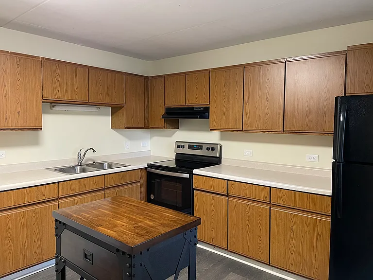 503 Smith Dr #4 — Photo 1