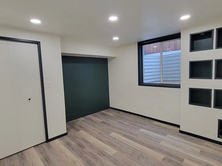 Basement bedroom #5