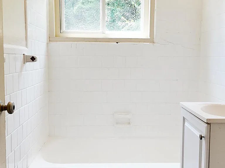 2901 Gainesville St SE #202 — Photo 22