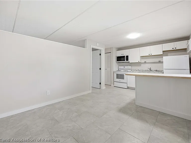 419 Grapefruit Ave #5A — Photo 8