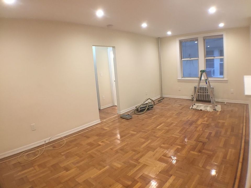 1st image of 4101 48th St Ste 1
