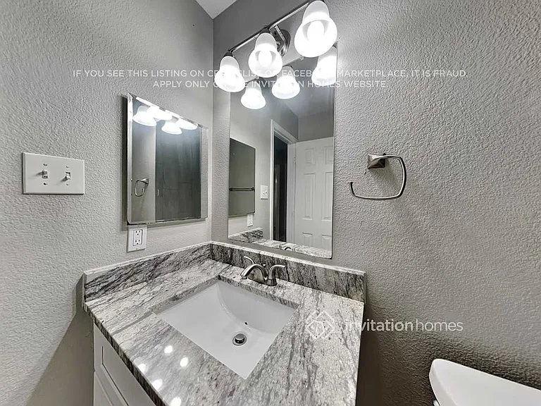 1013 Manassas Dr — Photo 18