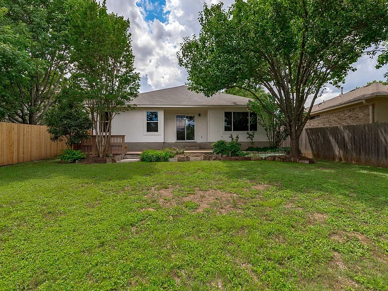 16809 Bailey Jean Dr — Photo 26