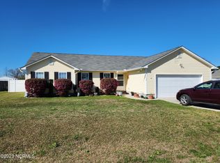 110 Killis Blvd, Richlands, NC 28574