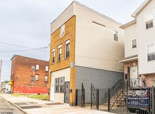 483 15th Ave, Newark, NJ 07103