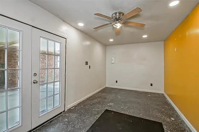 1849 Redwood Dr — Photo 25
