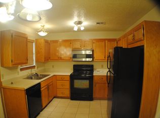 1411 Paradise Ct #A, Claremore, OK 74017