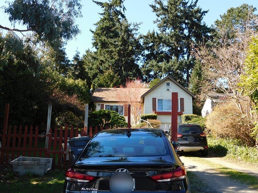 1st image of 13017 3rd Ave S